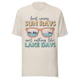 Boat Waves Sun Rays Ain't Nothing Like Lake Days - Unisex T-Shirt - Dust White