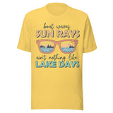 Boat Waves Sun Rays Ain't Nothing Like Lake Days - Unisex T-Shirt - Yellow